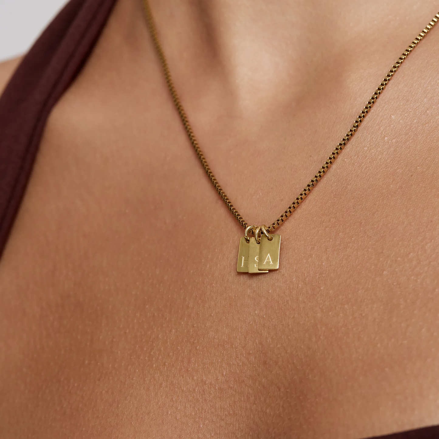 Collier à Initiale avec Pendentif Personnalisé