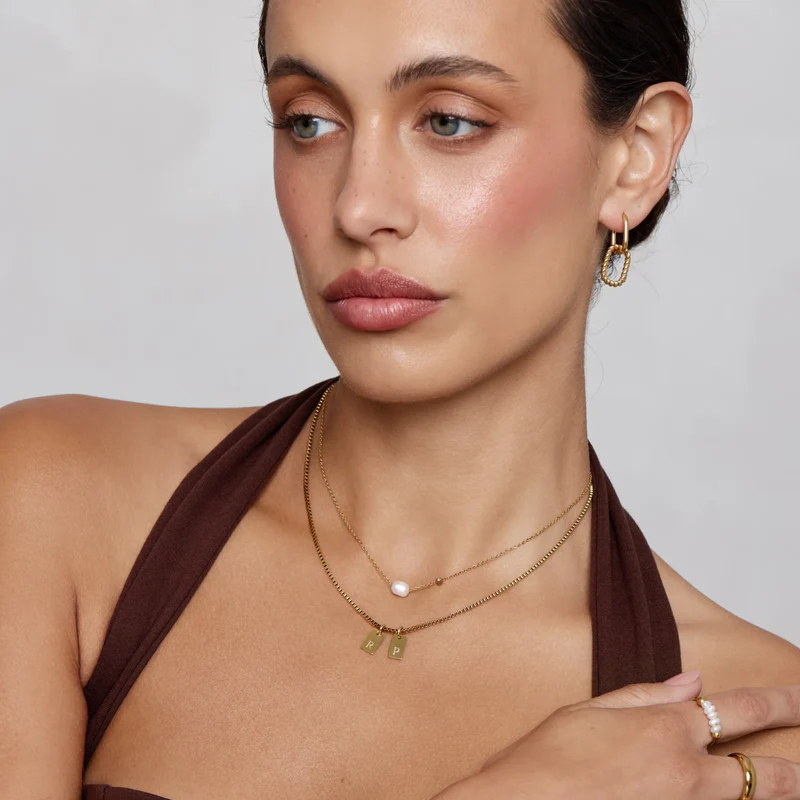 Collier à Initiale avec Pendentif Personnalisé