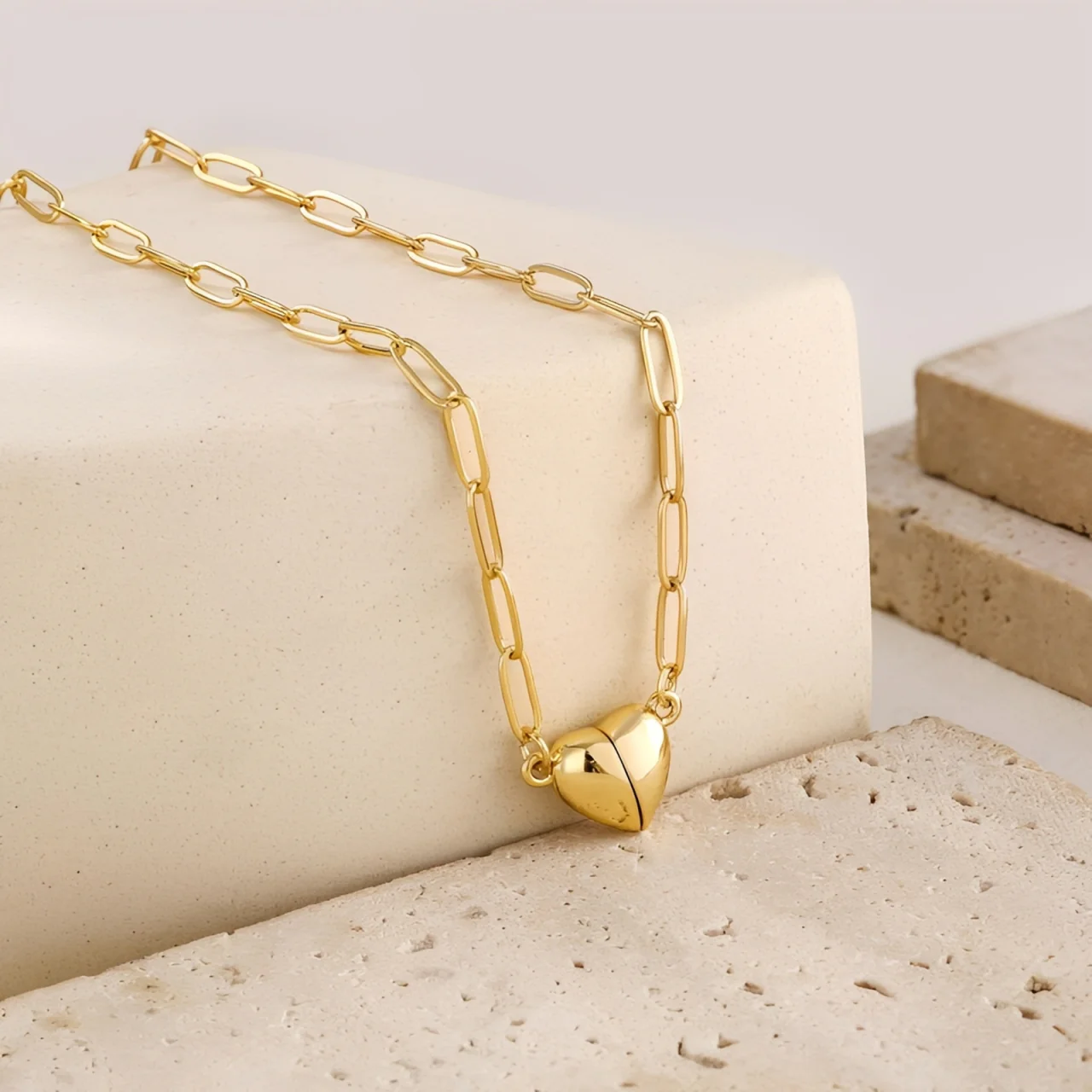 Collier Cœur Magnétique